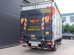 聊城汽车尾板厂家生产：选择汽车尾板注意四大事项
